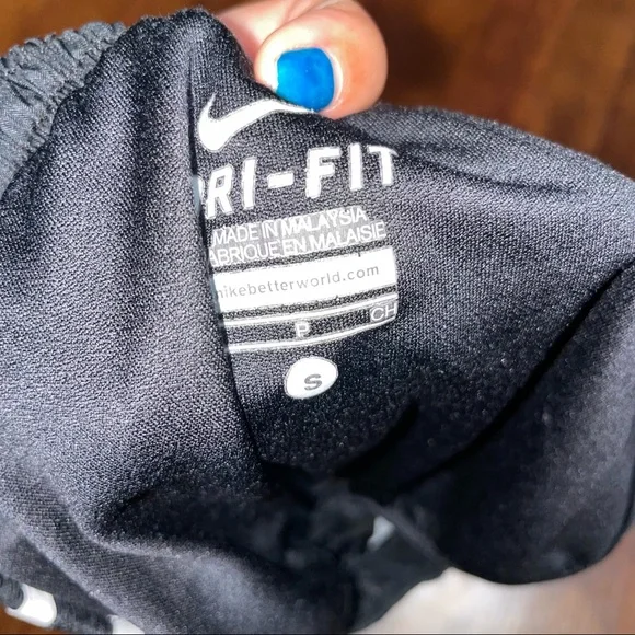 Nike dri-fit running shorts - Picture 3 of 5